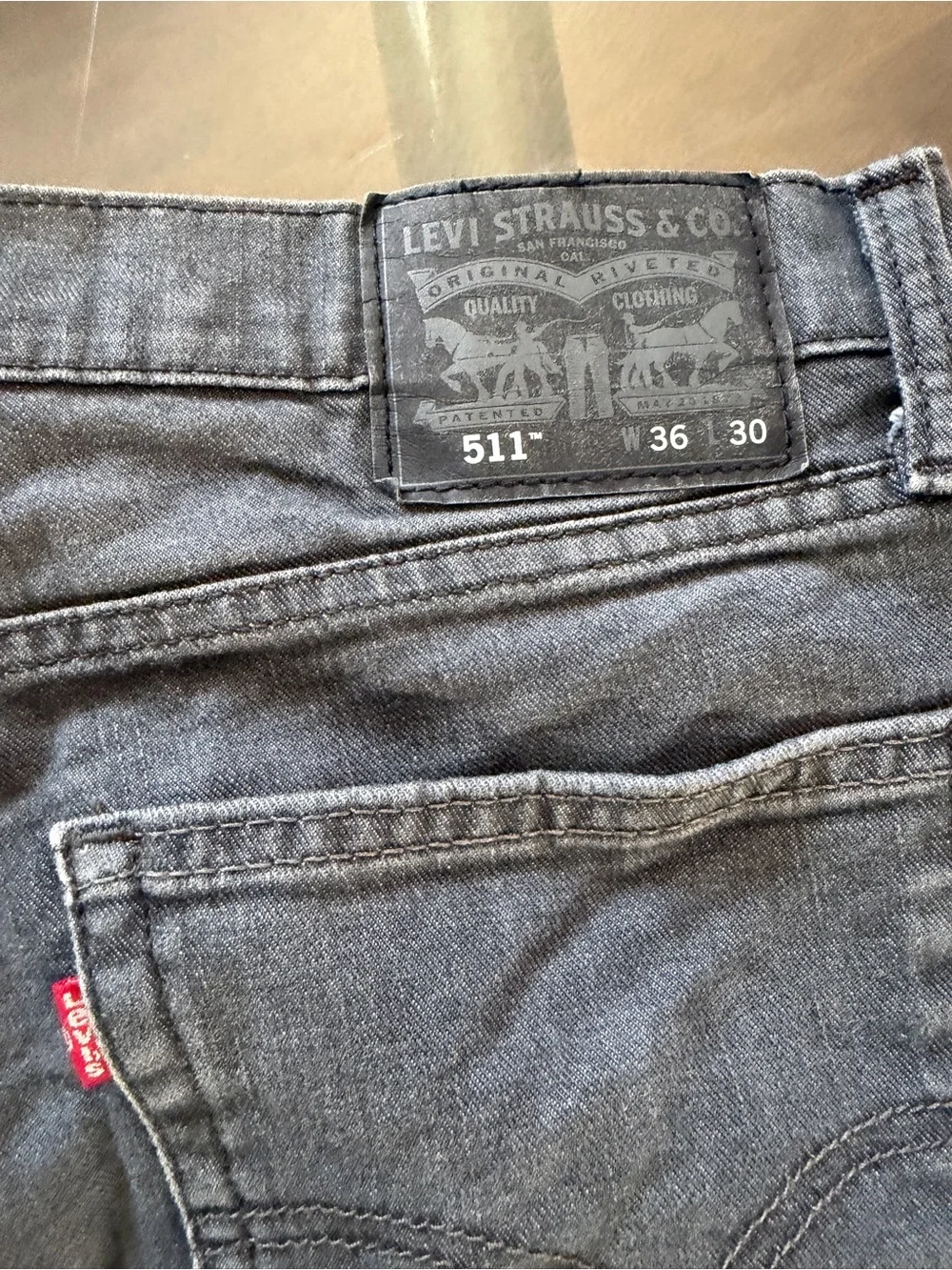 Levi's Men's Light Gray Straight Jeans